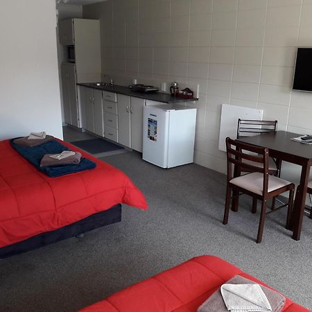 Motel Sierra Whangarei Bagian luar foto