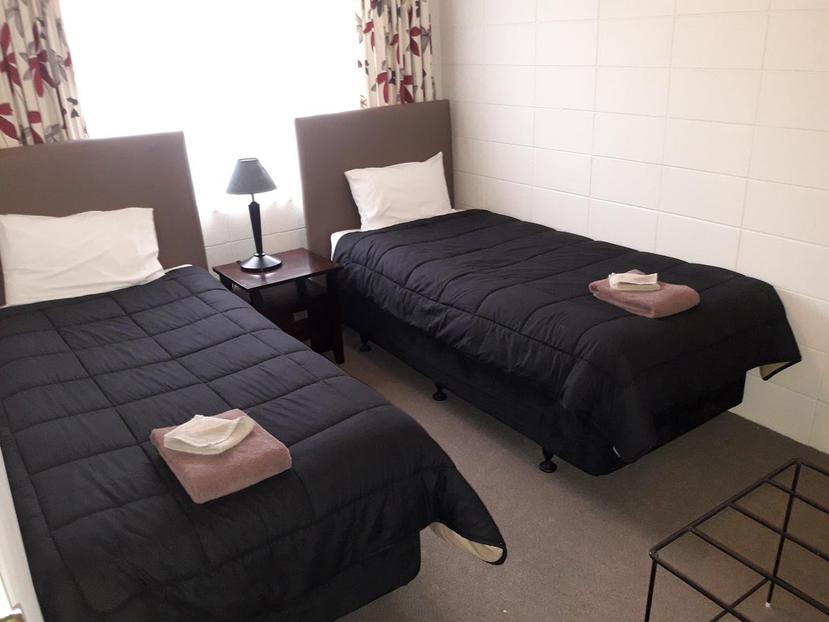 Motel Sierra Whangarei Bagian luar foto